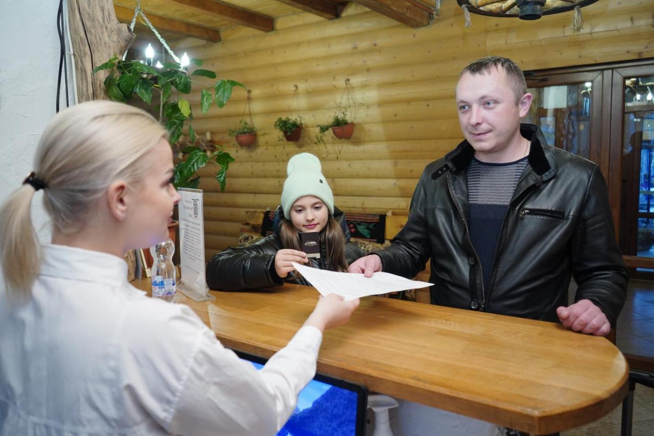 Girskiy Prutets Bukowel Exterior foto